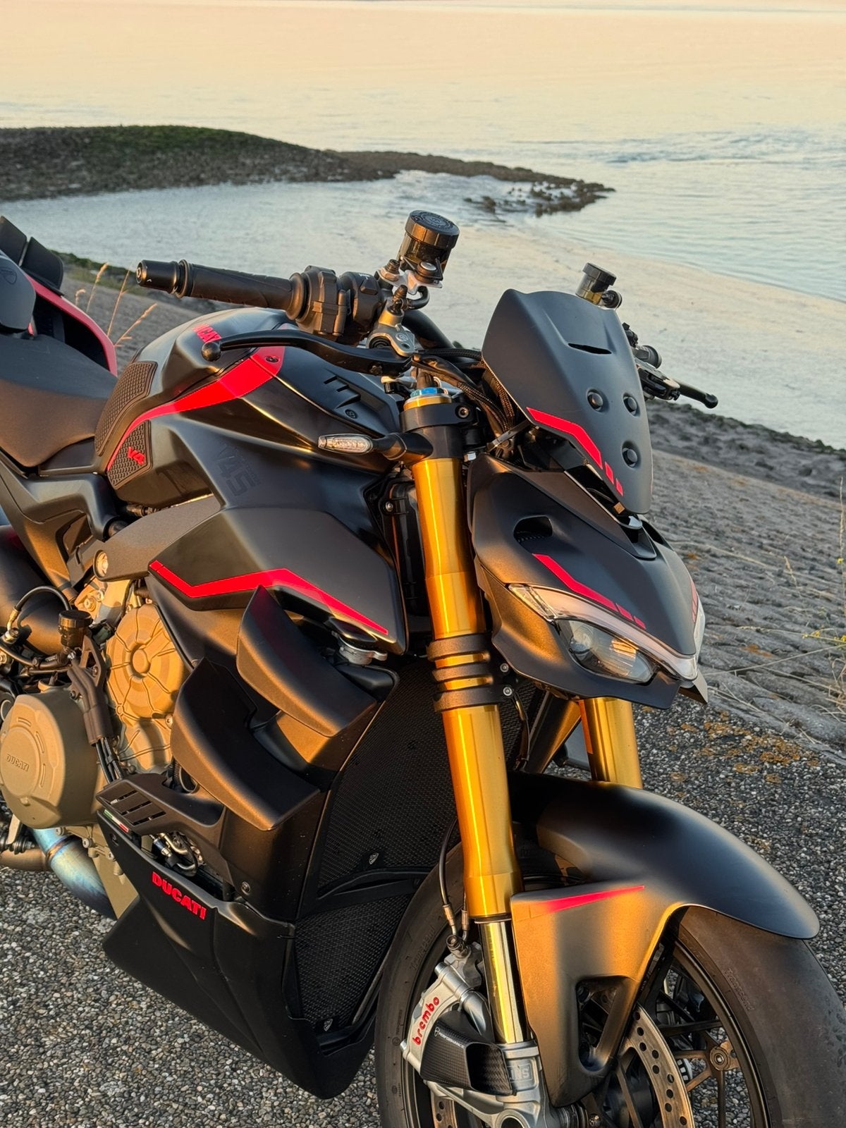 Ducati Streetfighter V4S 2021 Akra 9500km Volledig rijklaar!, Particulier, Naked bike