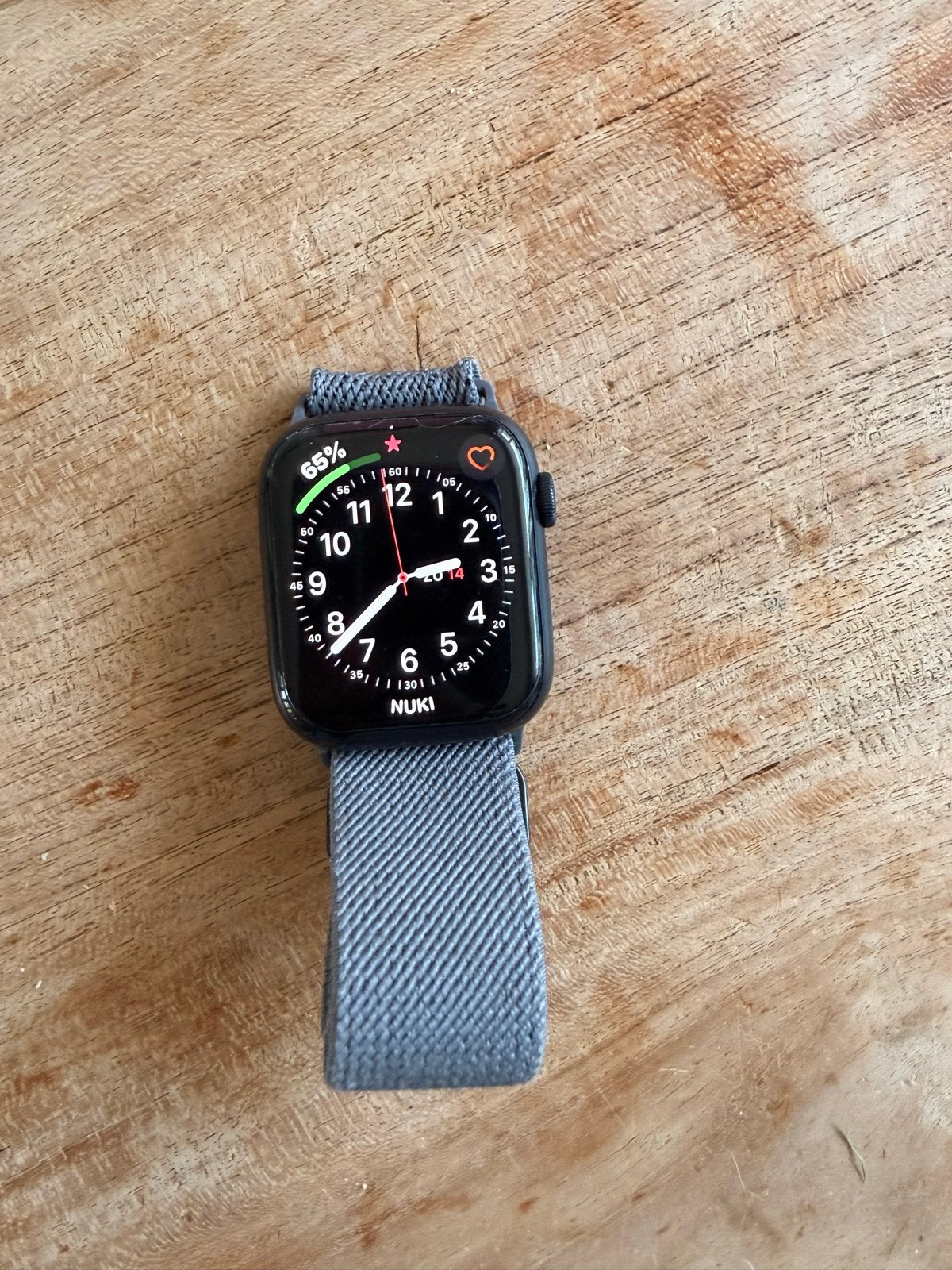 Apple Watch Series 7 (GPS) 45mm - Zo goed als nieuw, Sieraden, Tassen en Uiterlijk, Smartwatches, Ophalen, Afstand, Zwart, IOS