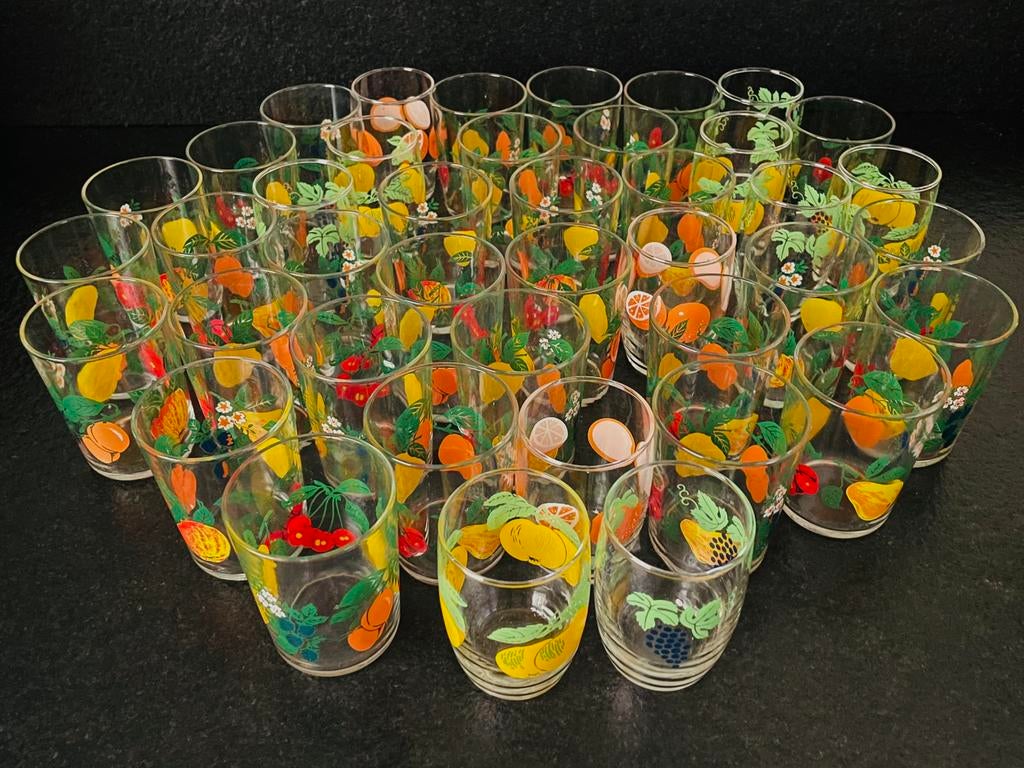 43 ZGAN Vintage Retro Limonade Glazen Sap Glaasjes VMC Reims, Ophalen, Zo goed als nieuw, Frisdrankglas