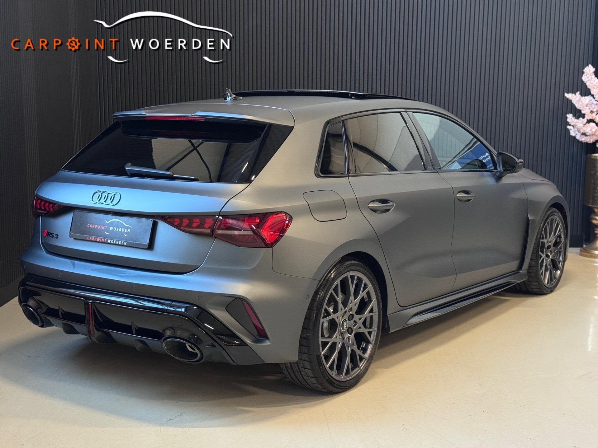 Audi RS3 2.5 TFSI RS 3 quattro | SCHAALSTOELEN | ALCANTARA |, Automaat, Gebruikt, Zwart, RS3