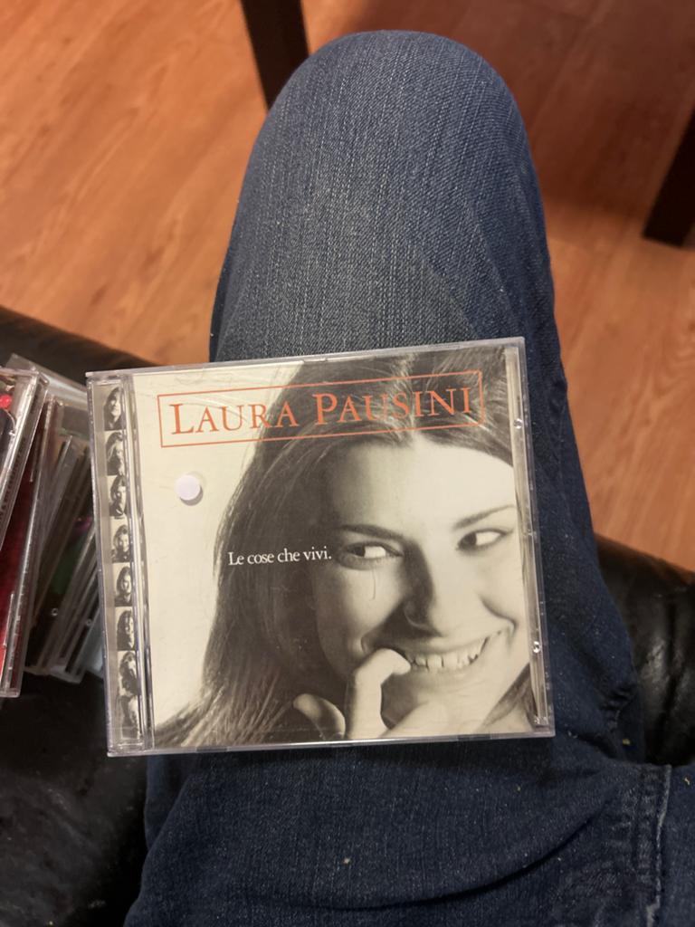 Laura Pausini - Le cose che vivi CD, Ophalen of Verzenden, 1990 - 1999, Gebruikt