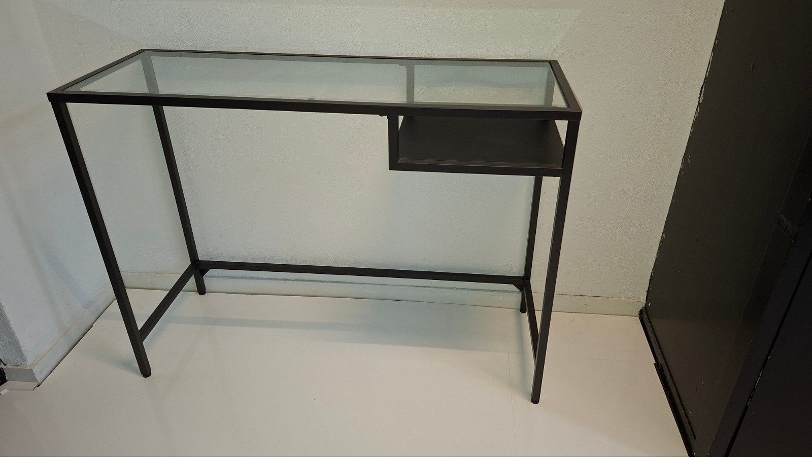 Sidetable met glasplaat en metalen frame - 100x36x73cm, Ophalen, Gebruikt, 100 tot 150 cm, Glas