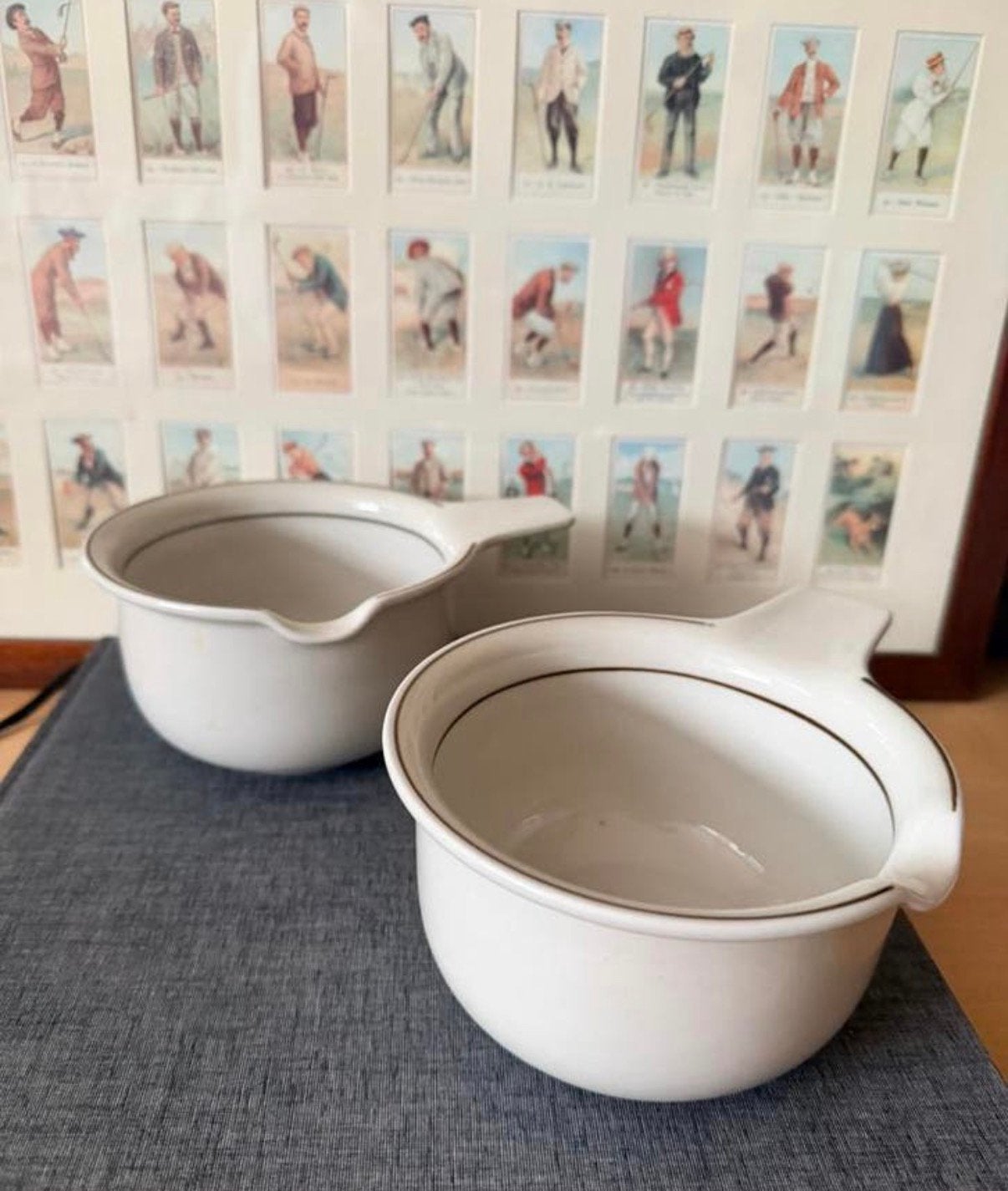 Arabia Finland sauskom x 2 (14 cm), Huis en Inrichting, Keuken | Servies, Ophalen, Zo goed als nieuw, Keramiek, Overige stijlen