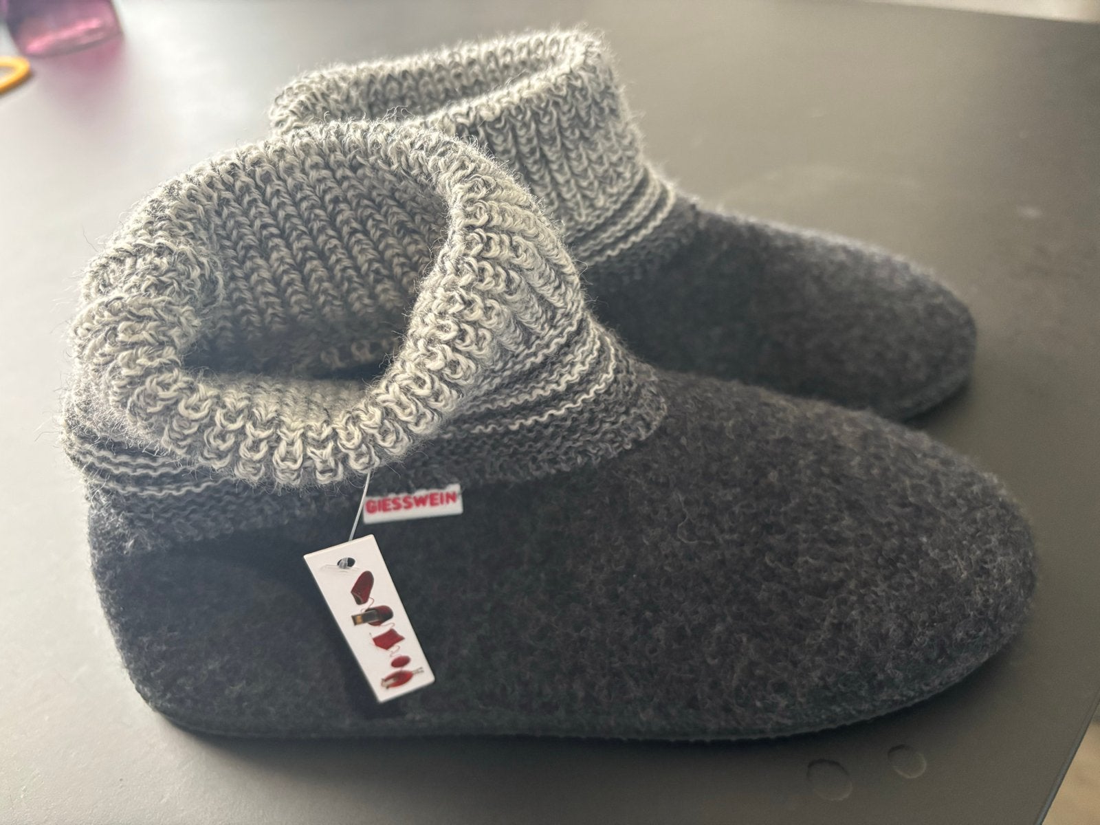 Giesswein pantoffels nieuw maat 42, Ophalen of Verzenden, Nieuw