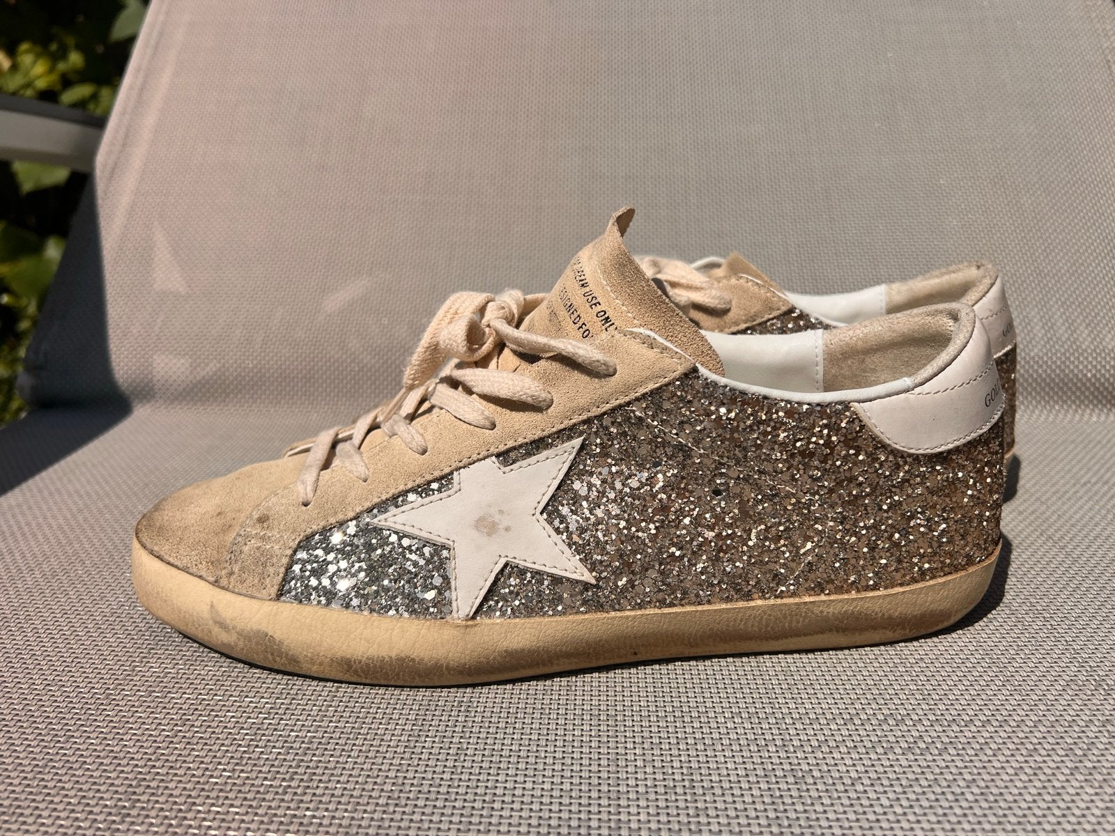 Golden Goose Sneakers met Glitter en Ster, Ophalen of Verzenden, Gedragen, Beige, Sneakers of Gympen