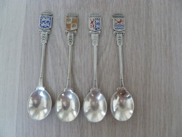 4 Lepeltjes-oude: Friesland, Groningen, N.Holland, Zeeland., Antiek en Kunst, Ophalen of Verzenden