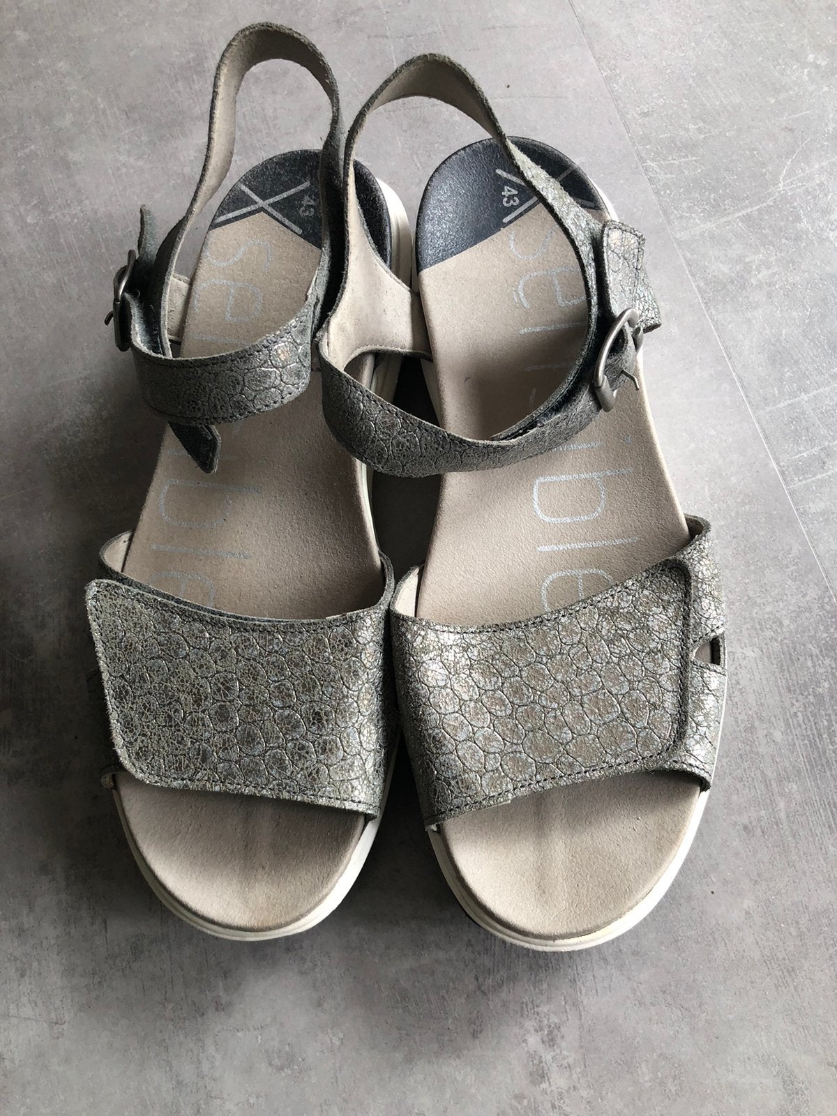 Xsenible stetchwalker sandalen  maat 43 ( 42 ), Ophalen of Verzenden, Zo goed als nieuw, Grijs, Sandalen of Muiltjes