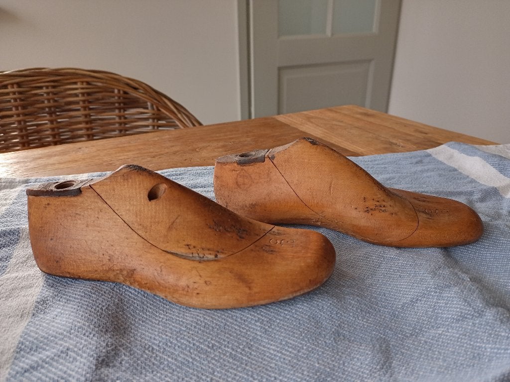 antiek houten schoenen mallen 1 paar, Antiek en Kunst, Ophalen of Verzenden