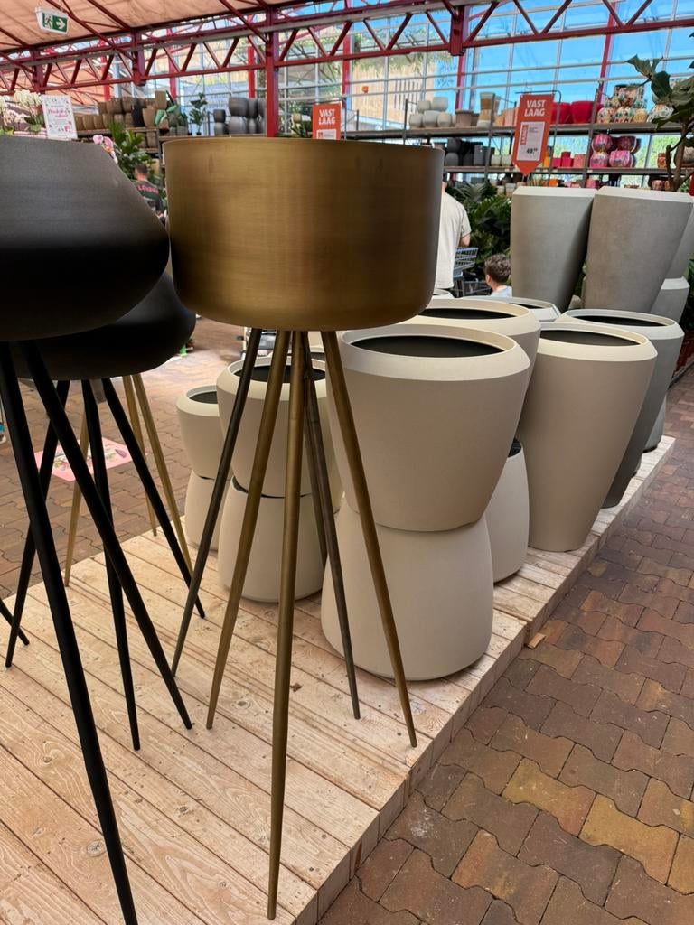 Intratuin plantenbak op standaard - Nieuwstaat, Minder dan 60 cm, Rond, Ophalen of Verzenden, Zo goed als nieuw