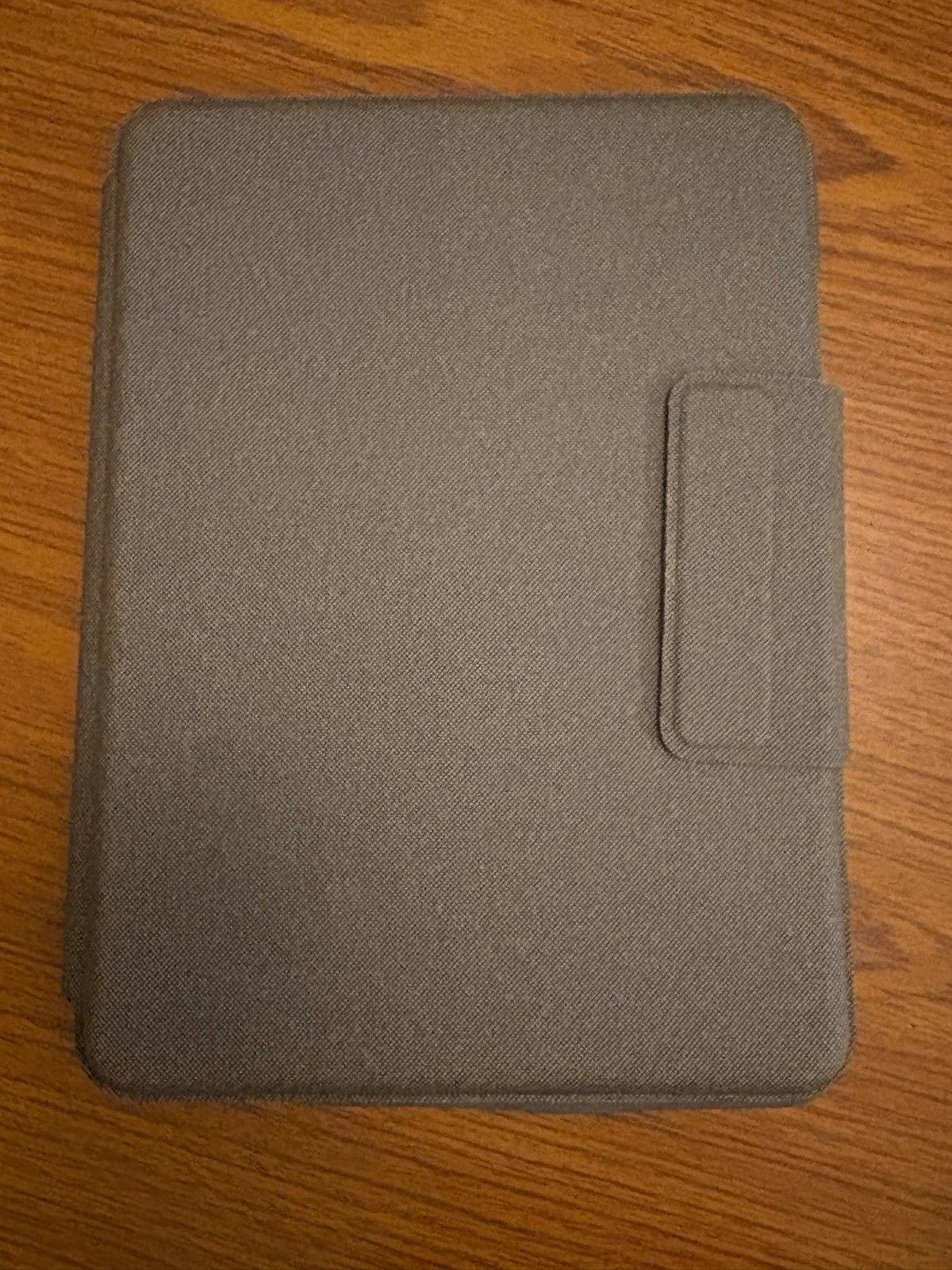 Logitech Folio Touch toetsenbordhoes voor iPad Air (4e/5e ge, Computers en Software, Ophalen of Verzenden, Gebruikt, Bescherming voor- en achterkant