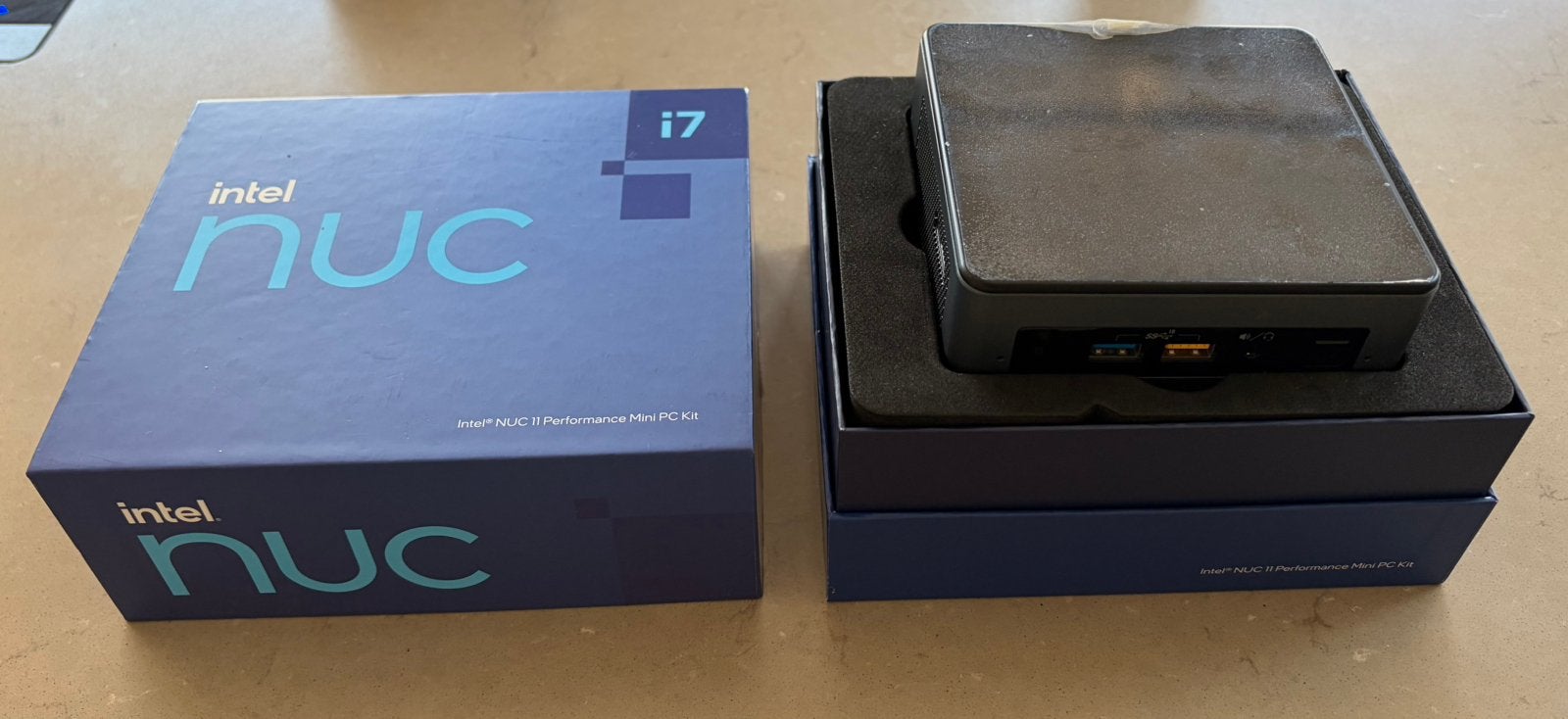 Intel NUC i7-8559U, 16GB RAM, 500GB SSD, Computers en Software, Desktop Pc's, Gebruikt, Ophalen of Verzenden, SSD, 3 tot 4 Ghz