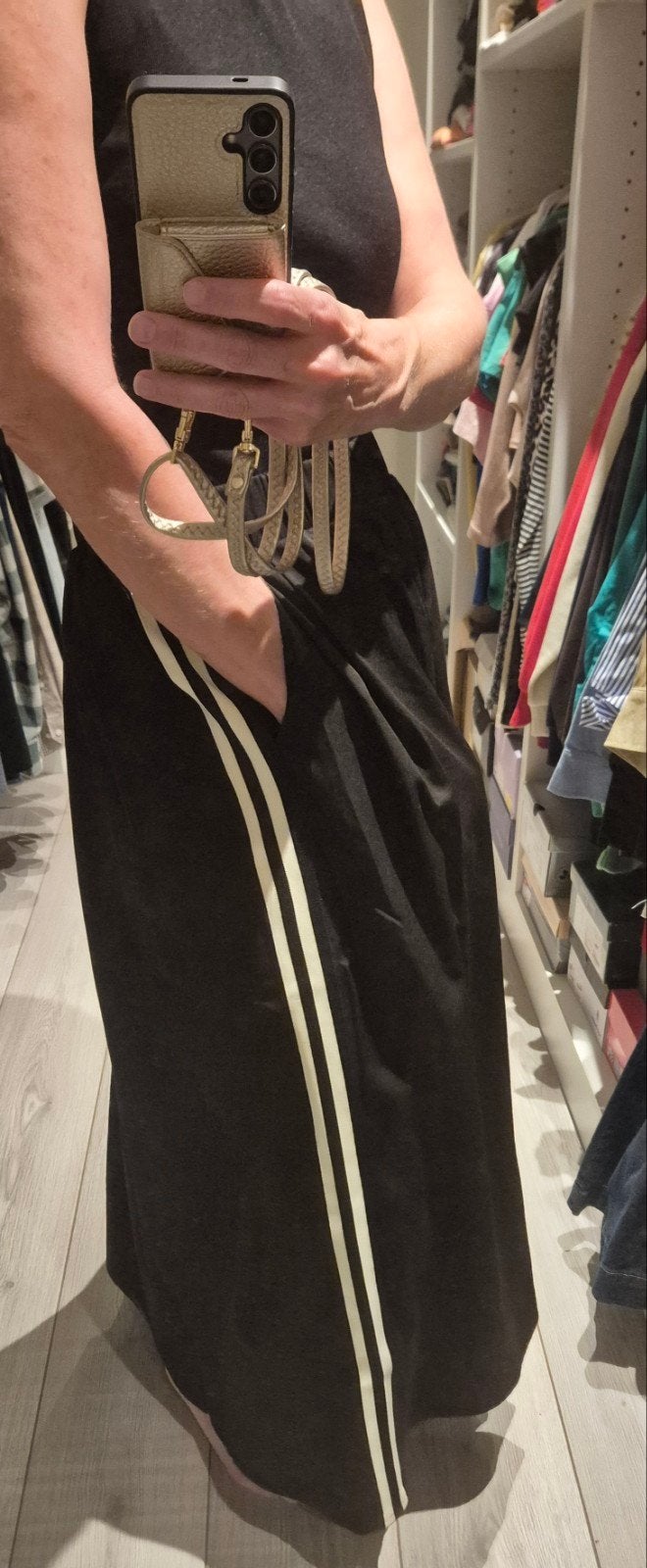 Nieuwe rok Sisters Point maat S met "adidas" streep, Kleding | Dames, Rokken, Ophalen of Verzenden, Nieuw, Zwart, Boven de knie