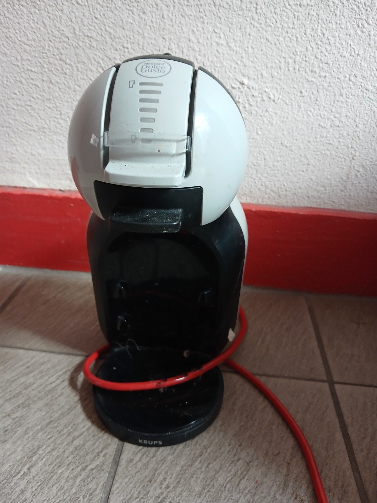 Nescafé Dolce Gusto koffiezetapparaat van Krups, Ophalen, Gebruikt, Koffiemachine, 1 kopje