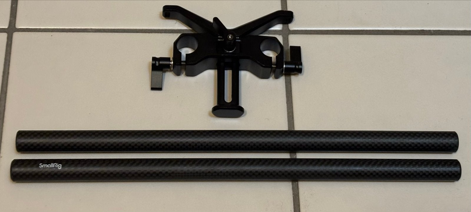 SmallRig Rod Clamp met baseplate en 15mm Carbon Rods, Audio, Tv en Foto, Fotografie | Professionele apparatuur, SmallRig, Camera rig/cage