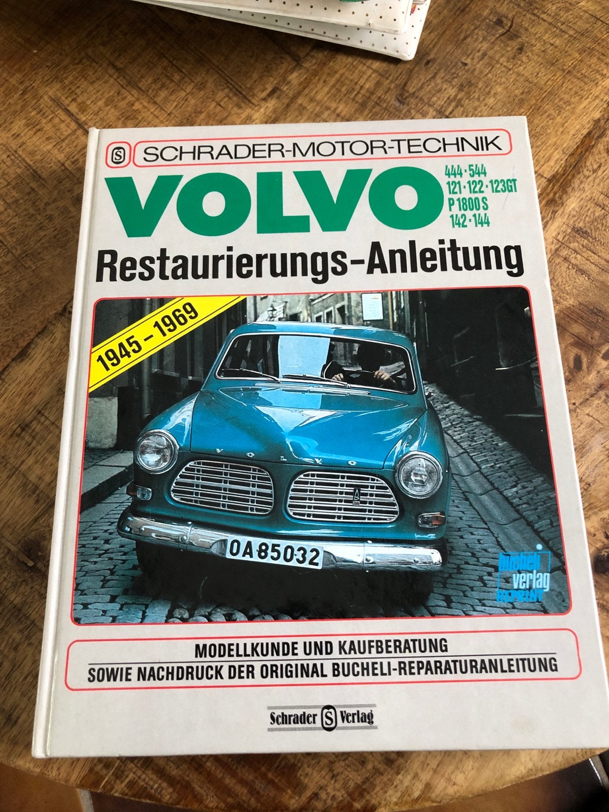 Schrader Volvo reparatieboek 1945-1969, Ophalen of Verzenden, Zo goed als nieuw, Volvo