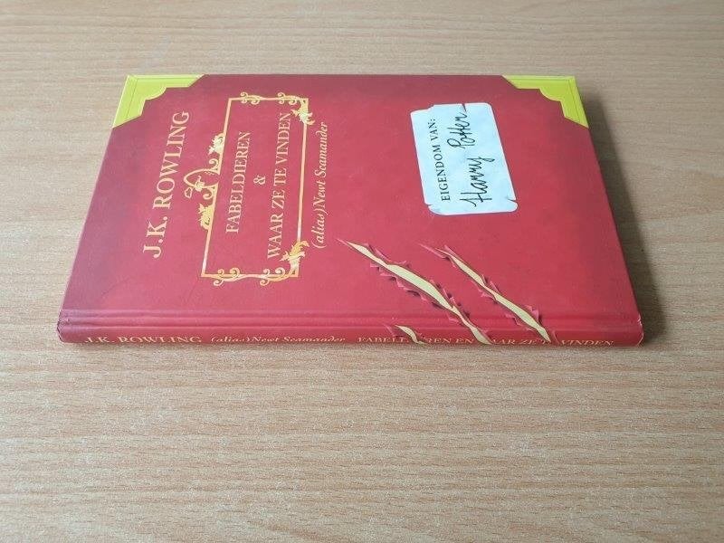J. K. Rowling – Fabeldieren & Waar ze te Vinden (HC), Ophalen of Verzenden, Gelezen, J. K. Rowling