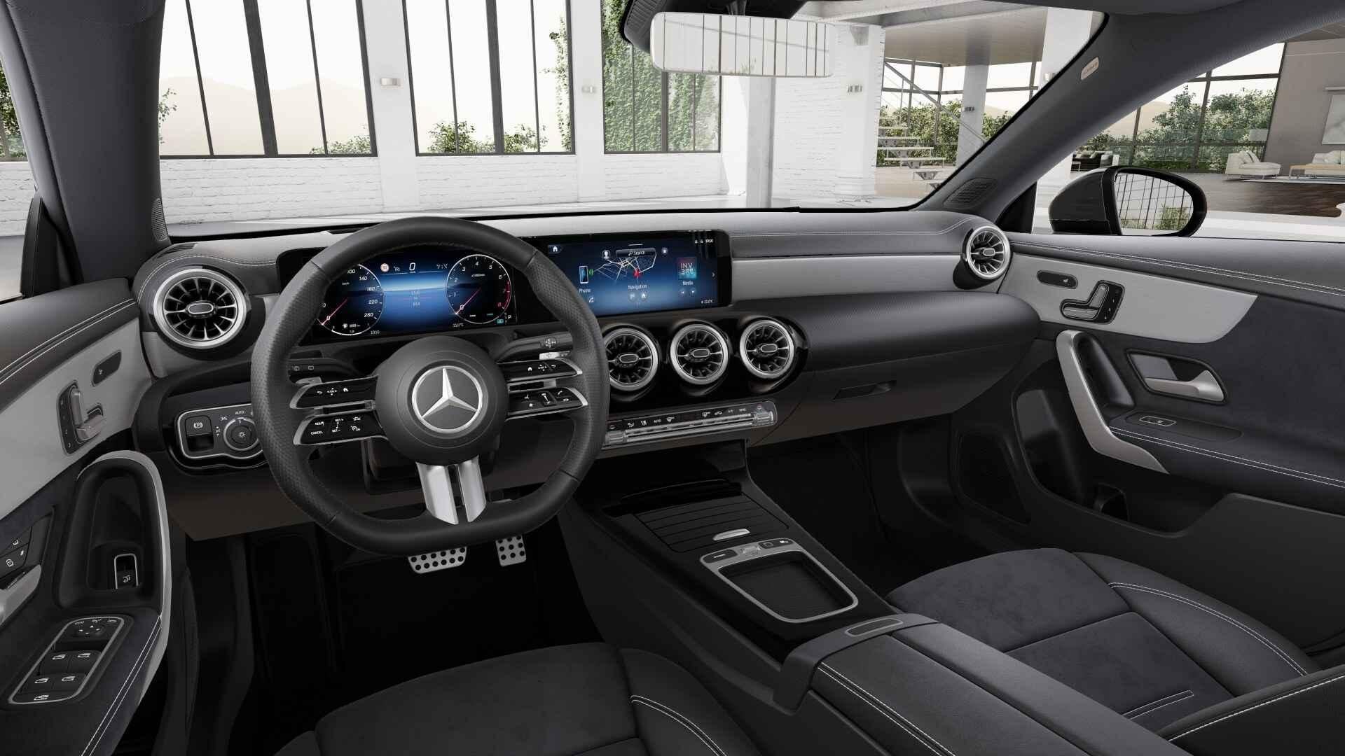 Mercedes-Benz CLA-klasse Shooting Brake 180 Business Solutio, Auto's, CLA, 136 pk, 4 cilinders, Zwart