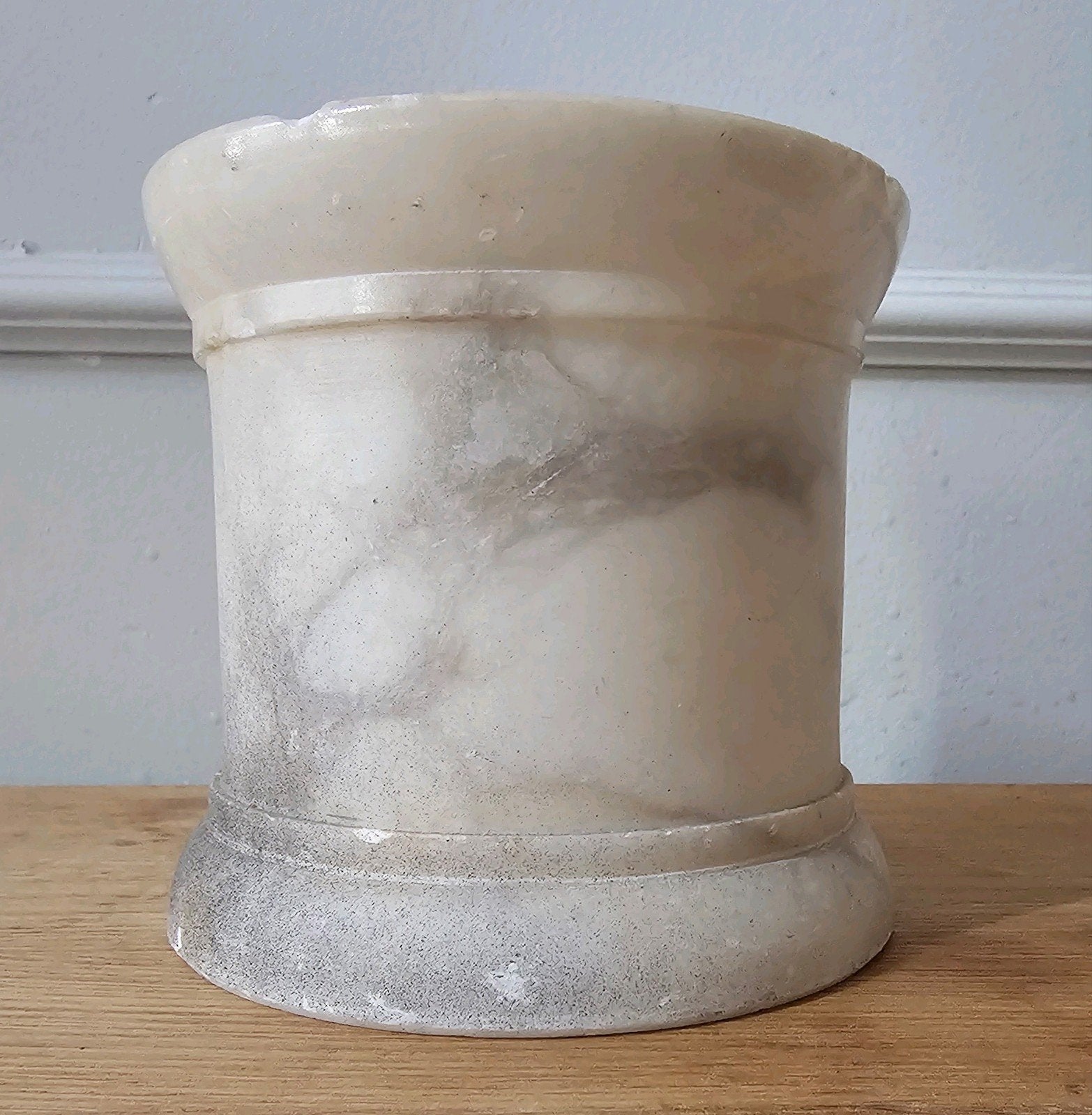 Marmeren pot / vaasje wit natuursteen 10,5 cm, Tuin en Terras, Bloempotten, Ophalen, Steen, Gebruikt, Rond