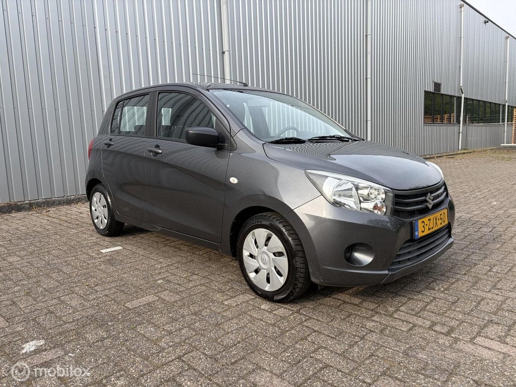 Suzuki Celerio 1.0 Comfort Airco Bluetooth Nieuwe Apk, Auto's, Suzuki, Gebruikt, 400 kg, 68 pk, Origineel Nederlands