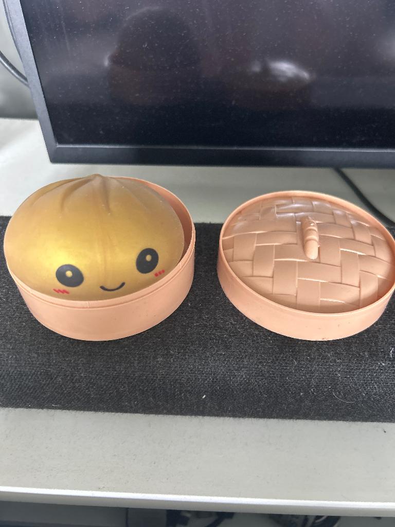 Golden dumpbling squishy SUPER ZELDZAAM, Ophalen of Verzenden, Nieuw, Jongen of Meisje