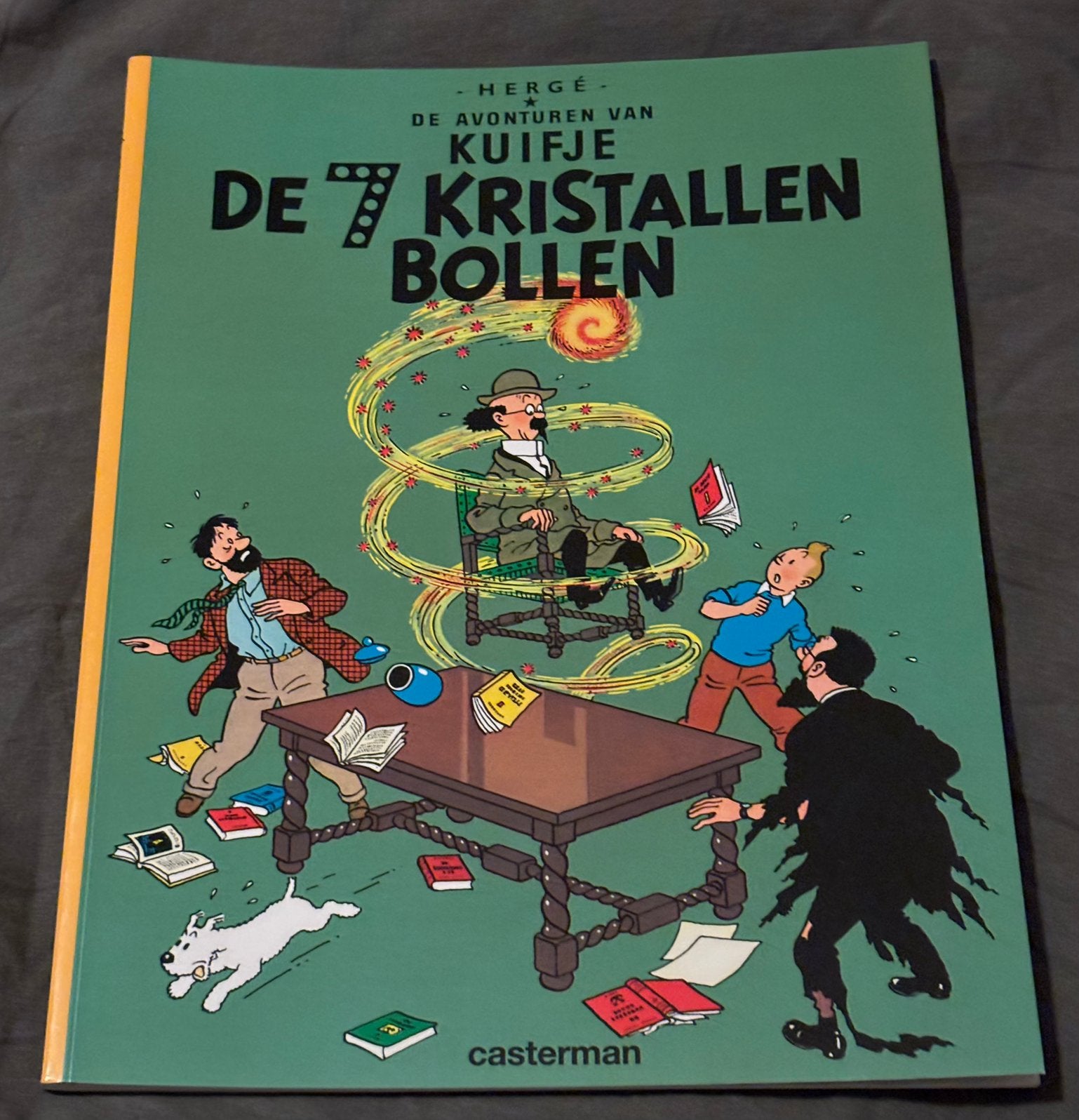 Kuifje strip: De 7 kristallen bollen. IZGS, Eén stripboek, Ophalen of Verzenden, Zo goed als nieuw