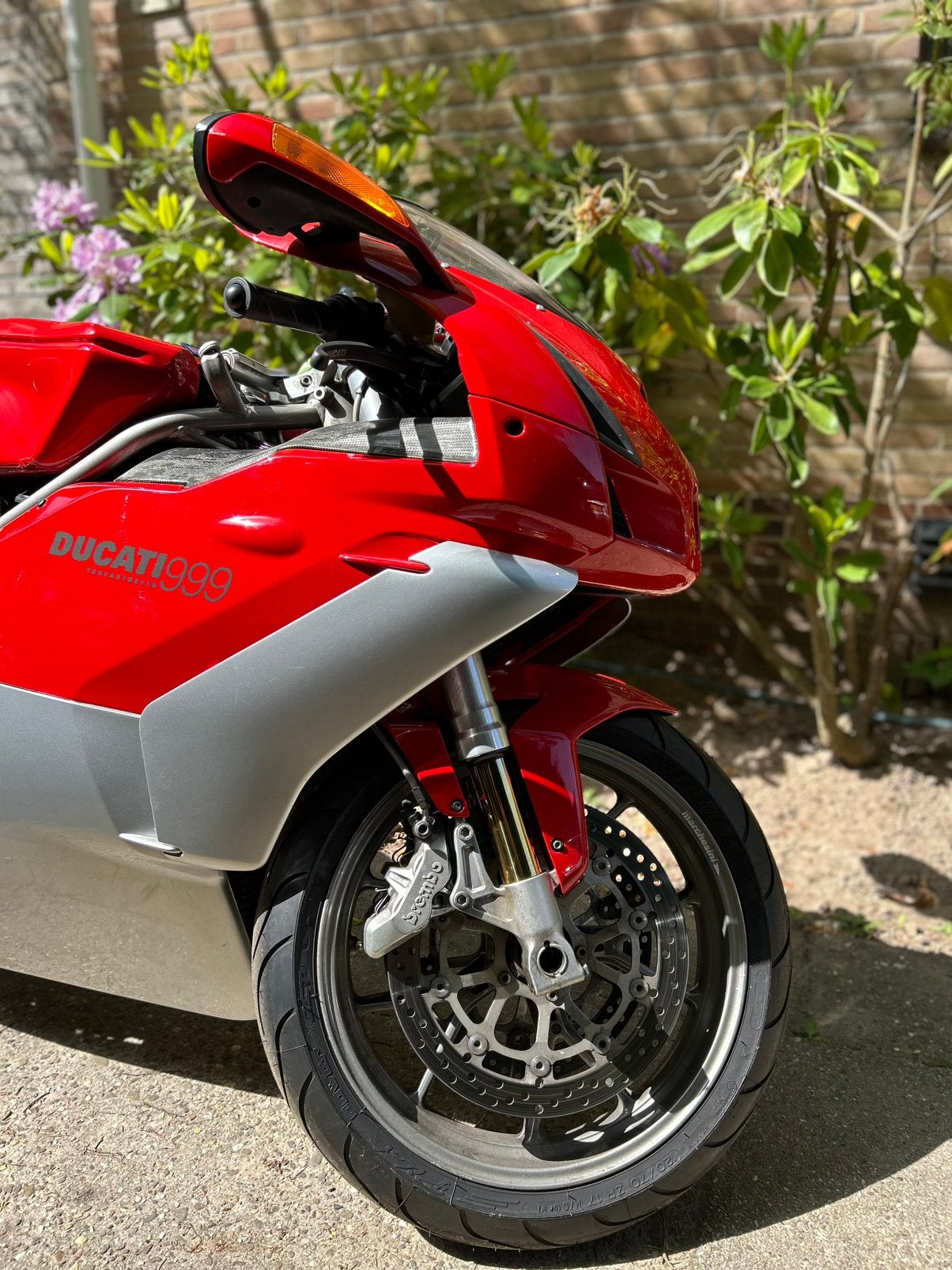 Ducati 999 biposto, 2 cilinders, Sportuitlaat, Motorrijbewijs A, Gebruikt