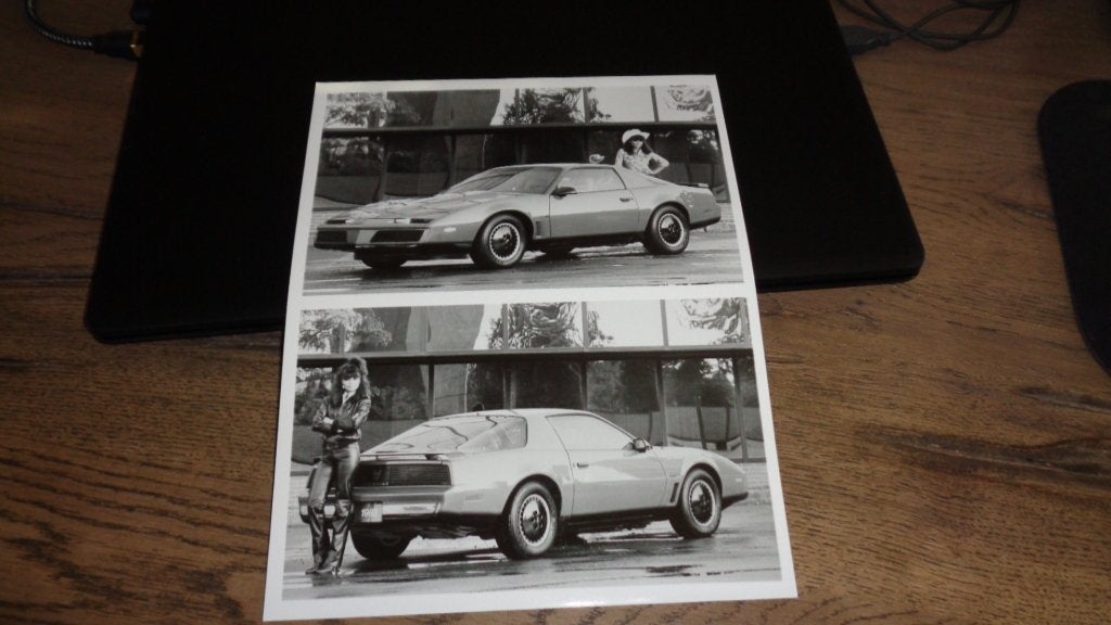 GROTE USA Persfoto PONTIAC FIREBIRD TRAAS AM    1983, Verzenden, Nieuw, Overige merken