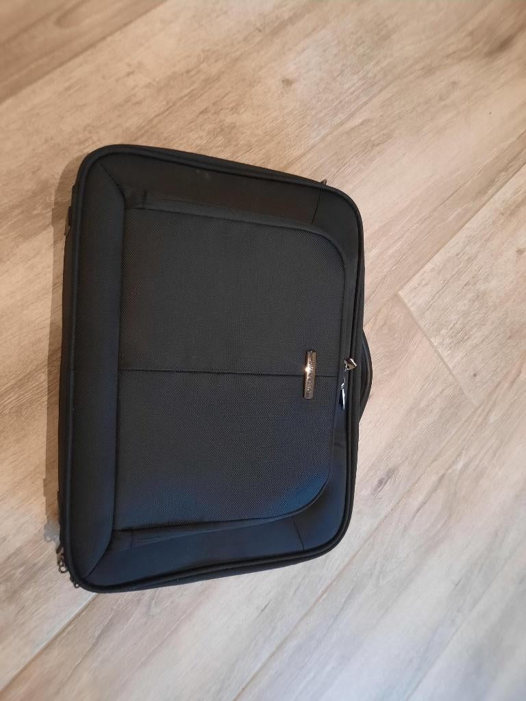 Samsonite laptoptas, Computers en Software, Laptoptassen, Ophalen of Verzenden, 17 inch of meer, Nieuw, Aktetas