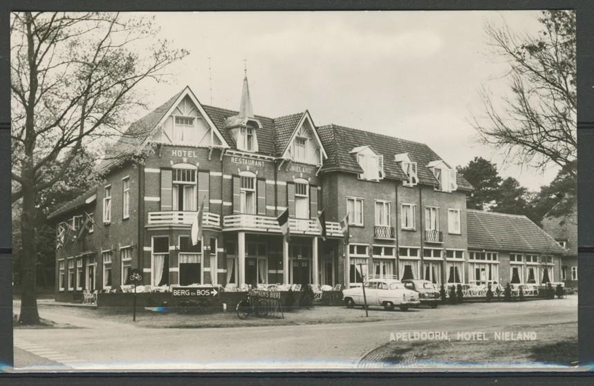 Apeldoorn 1940 Hotel Nieland Foto Ansichtkaart m-145 jdu, Ophalen of Verzenden, 1920 tot 1940, Ongelopen, Gelderland