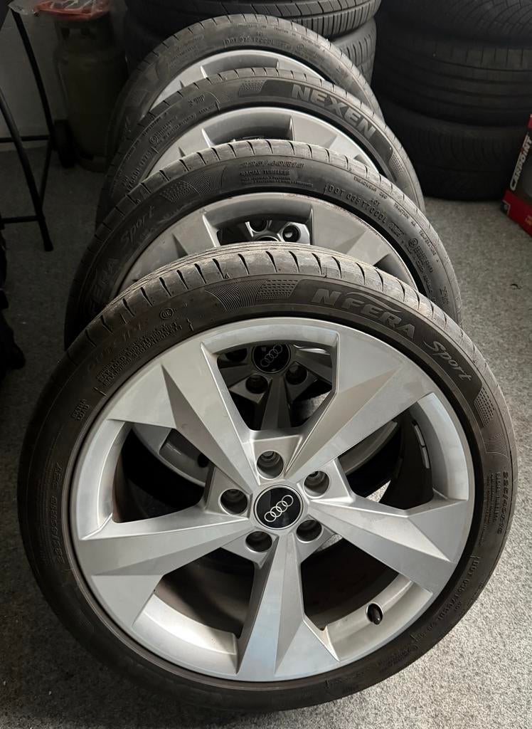 18’’ Audi A3 S3 8Y 8V Velgenset Met Zomerbanden 8Y0601025CP, Auto-onderdelen, Banden en Velgen, 18 inch, Gebruikt, Banden en Velgen