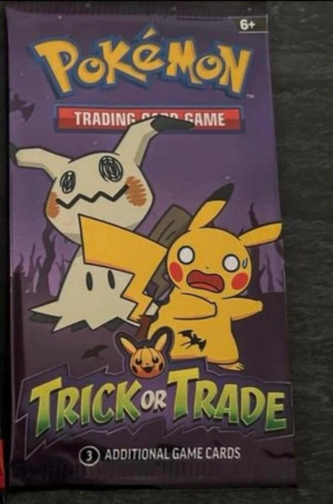 Trick or Trade packs, Ophalen of Verzenden, Zo goed als nieuw, Booster