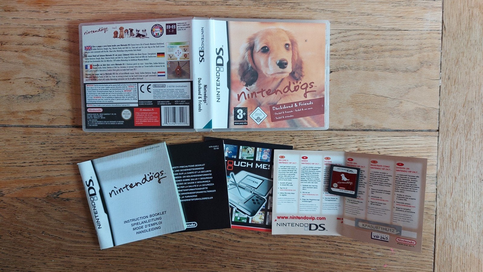 Nintendogs Dachshund & Friends DS - Compleet met boekjes, Gebruikt, Verzenden, 1 speler, Vanaf 3 jaar