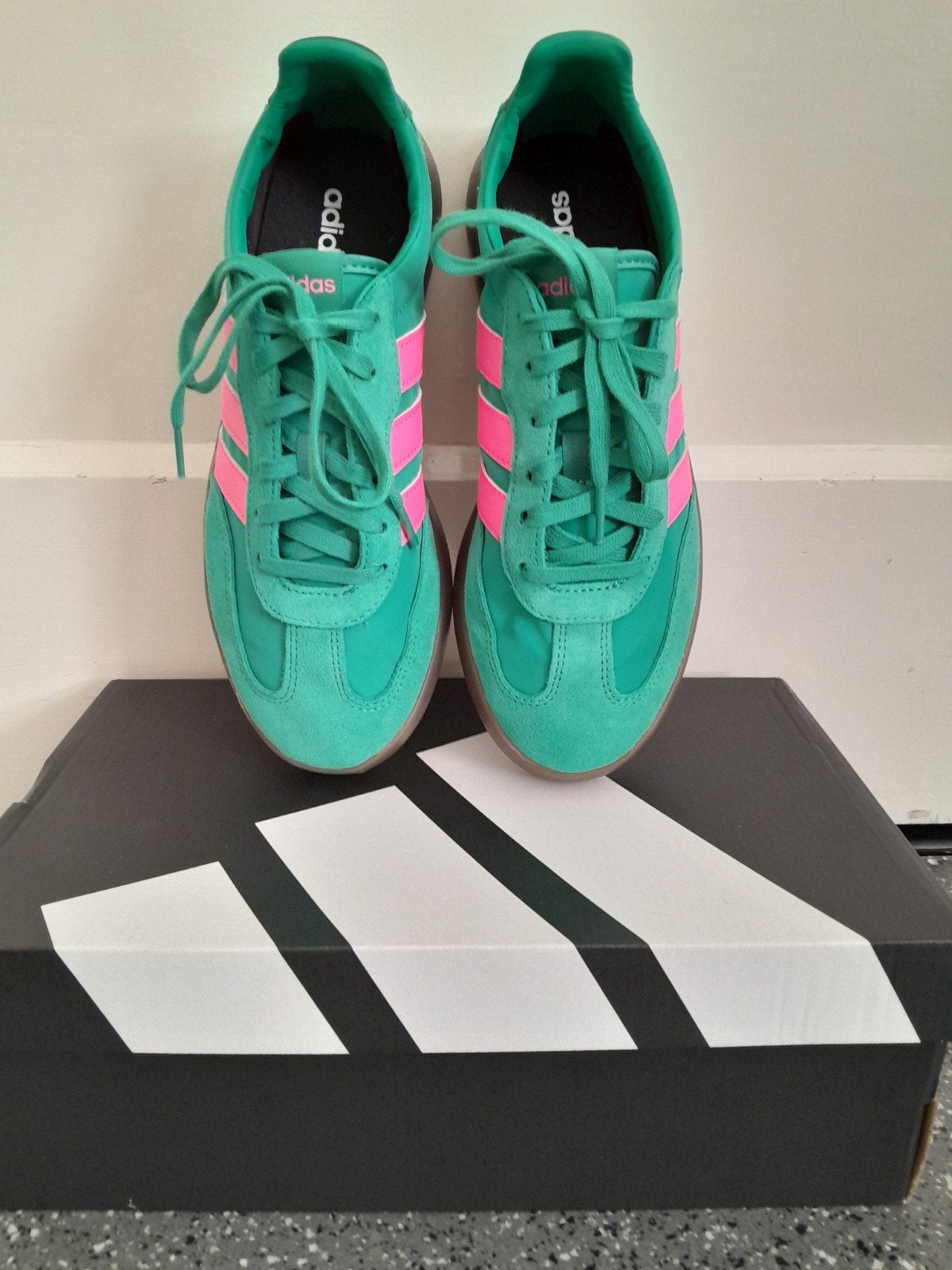Adidas sneaker mt 39 ~ Barreda Decode ~ groen / roze, Adidas, Nieuw, Ophalen of Verzenden, Sneakers of Gympen