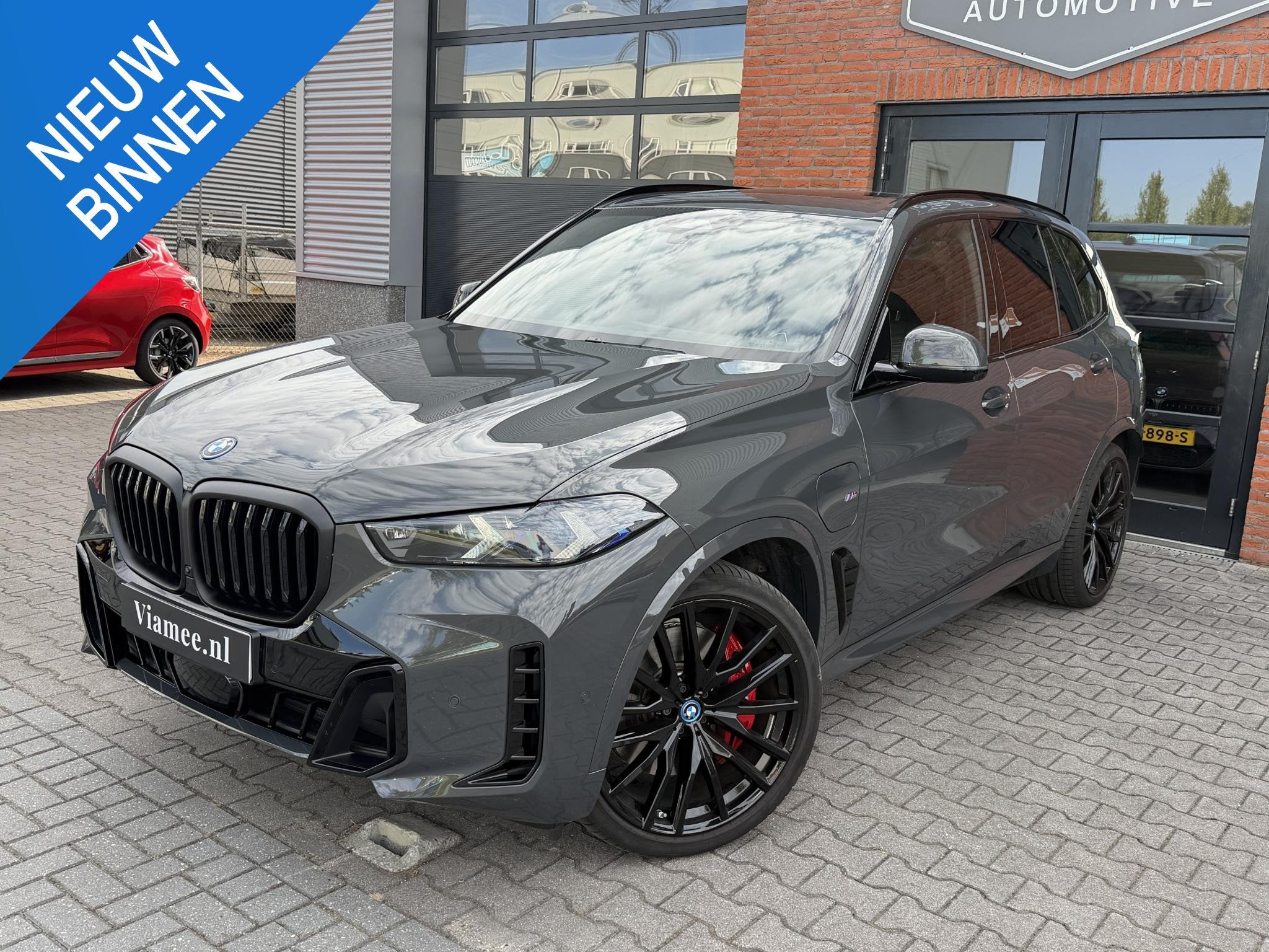 BMW X5 xDrive50e | M-Sport Pro | Exclusive | VOL OPTIES, Gebruikt, 2395 kg, Bedrijf, 489 pk