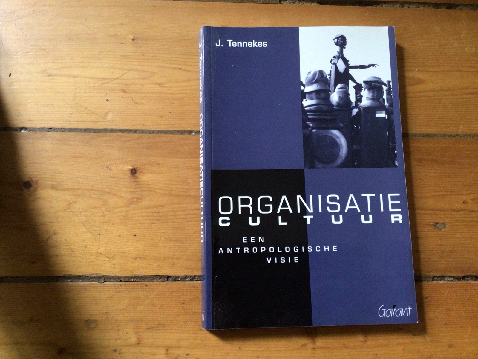 Organisatiecultuur: Een Antropologische Visie - J. Tennekes, Ophalen of Verzenden, Zo goed als nieuw, Nederland