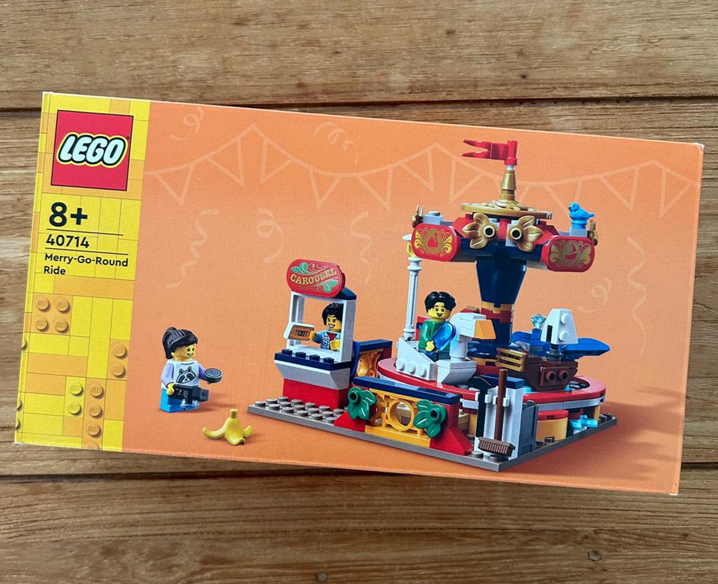 Lego 40714 Merry-go-round ride / Draaimolen || NIEUW, Kinderen en Baby's, Speelgoed | Duplo en Lego, Overige thema's, Lego, Nieuw