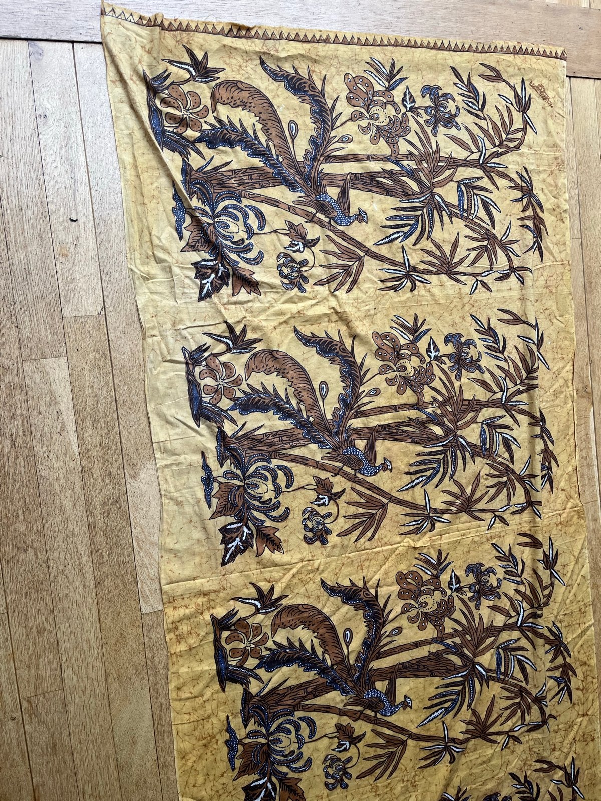 Oude Batik Lap met Pauwen en Bamboe Patroon, Verzenden