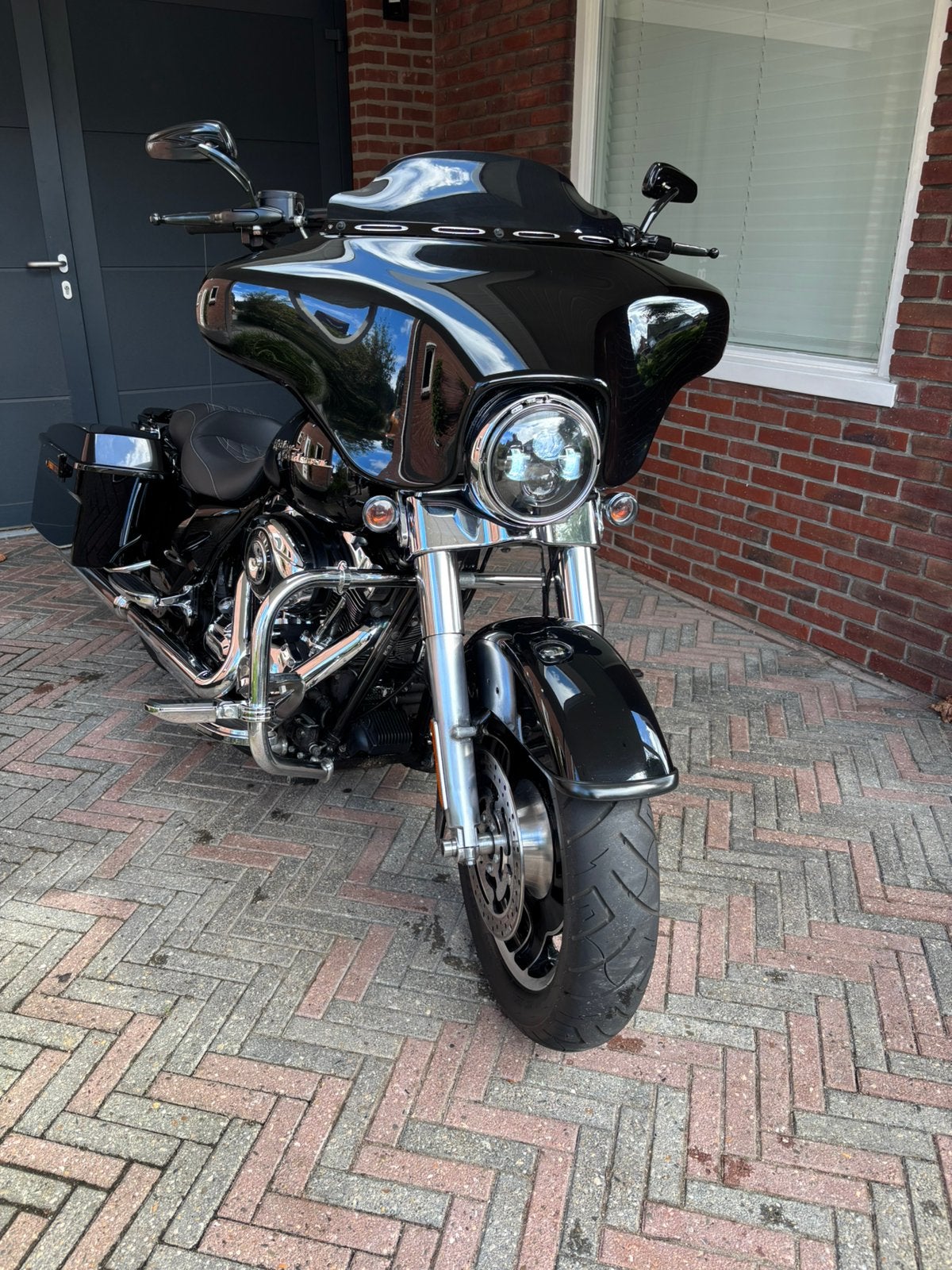 Harley Davidson Street Glide 5HD, 2 cilinders, Occasion, Chopper, Particulier