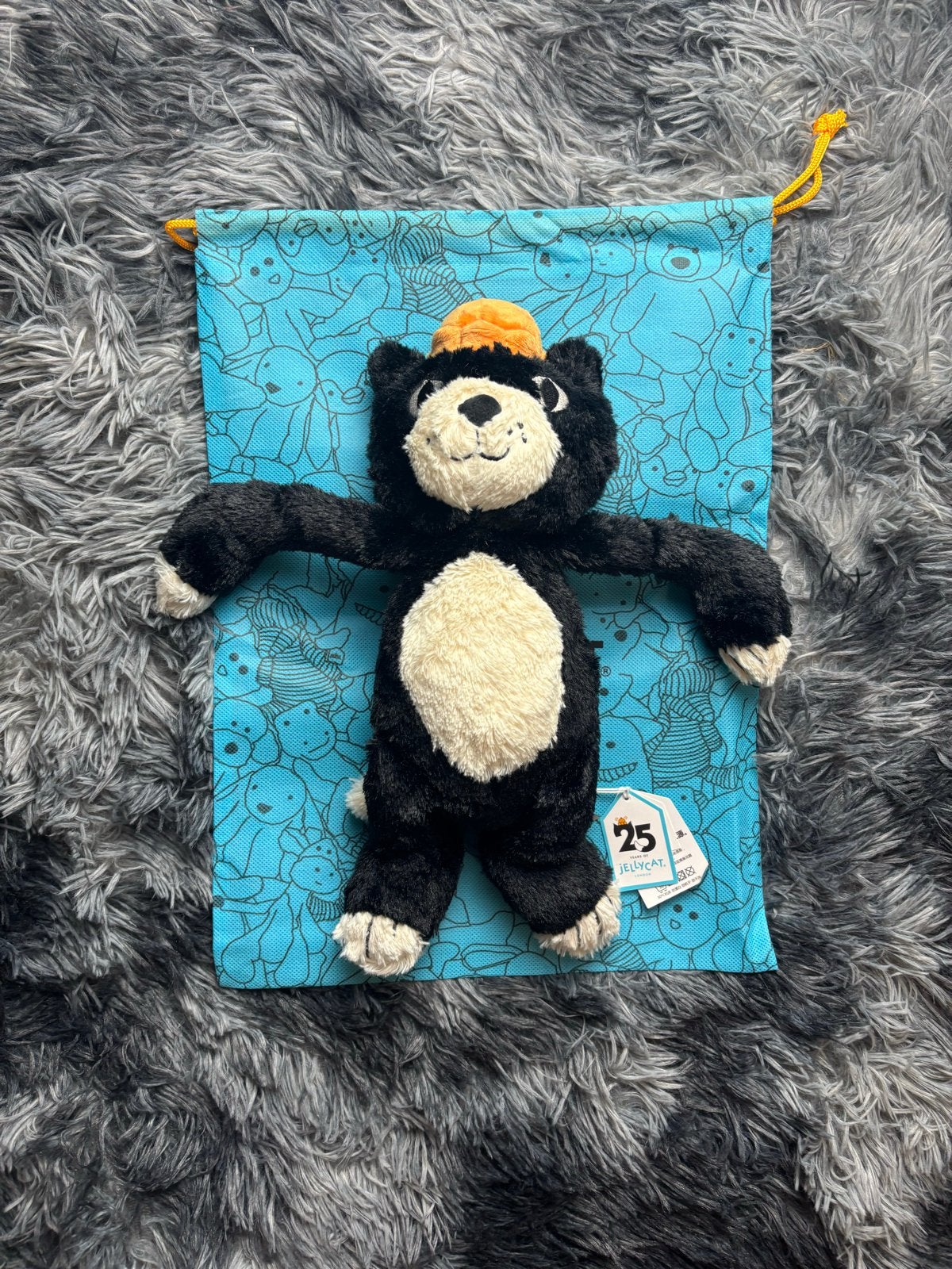 Jellycat 25 jaar jubileum knuffel zwarte kat met oranje hoed, Jellycat, Nieuw, Zwart, Ophalen of Verzenden