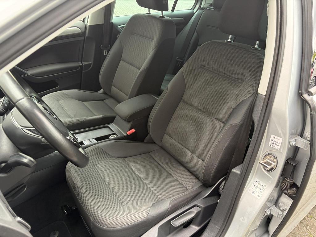 Volkswagen Golf 1.2 TSI Highline, Auto's, Voorwielaandrijving, Euro 5, Gebruikt, Zwart