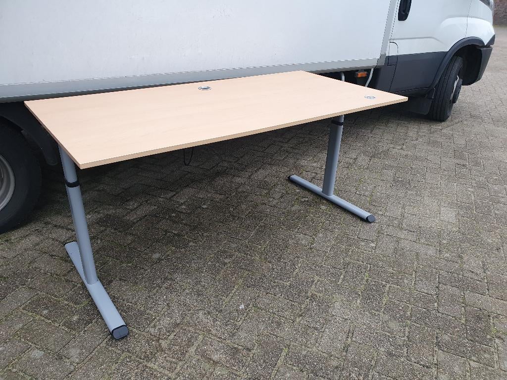 40x Vepa elektrisch bureau oa 120 / 140 en 160cm (callcenter, Ophalen of Verzenden, Industrieweg 31, Hoogeveen, Info@vepa.nl, Zo goed als nieuw