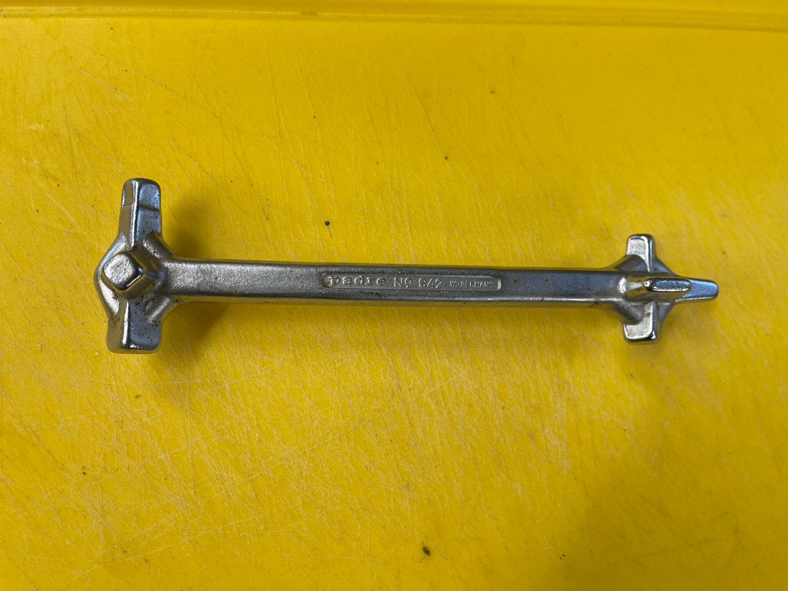 PADRE 842  CARTERPLUG SLEUTEL, Auto diversen, Ophalen of Verzenden, Zo goed als nieuw