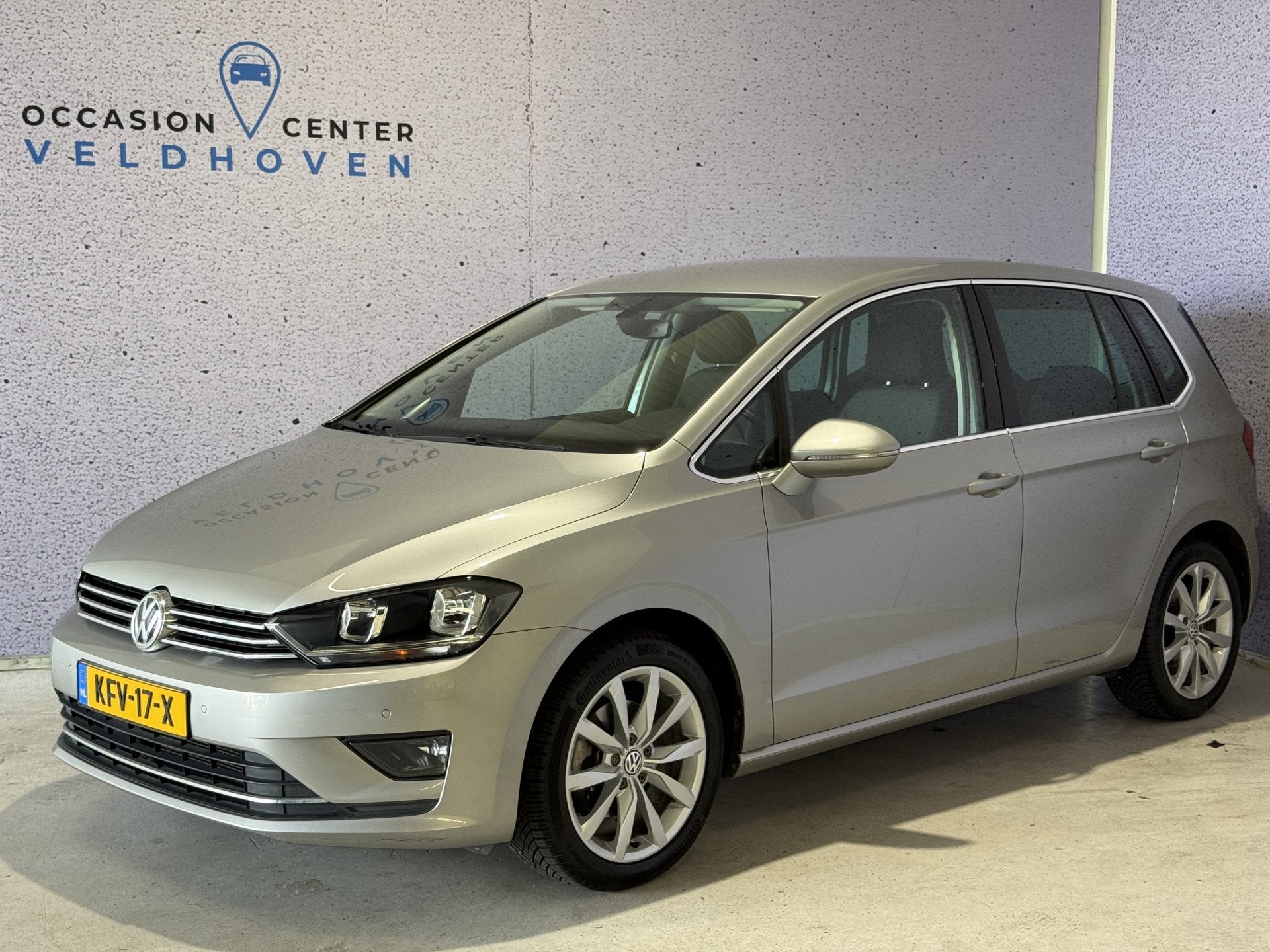 Volkswagen Golf Sportsvan 1.4 TSI DSG Highline // DEALERONDE, Gebruikt, 4 cilinders, 1283 kg, Golf Sportsvan