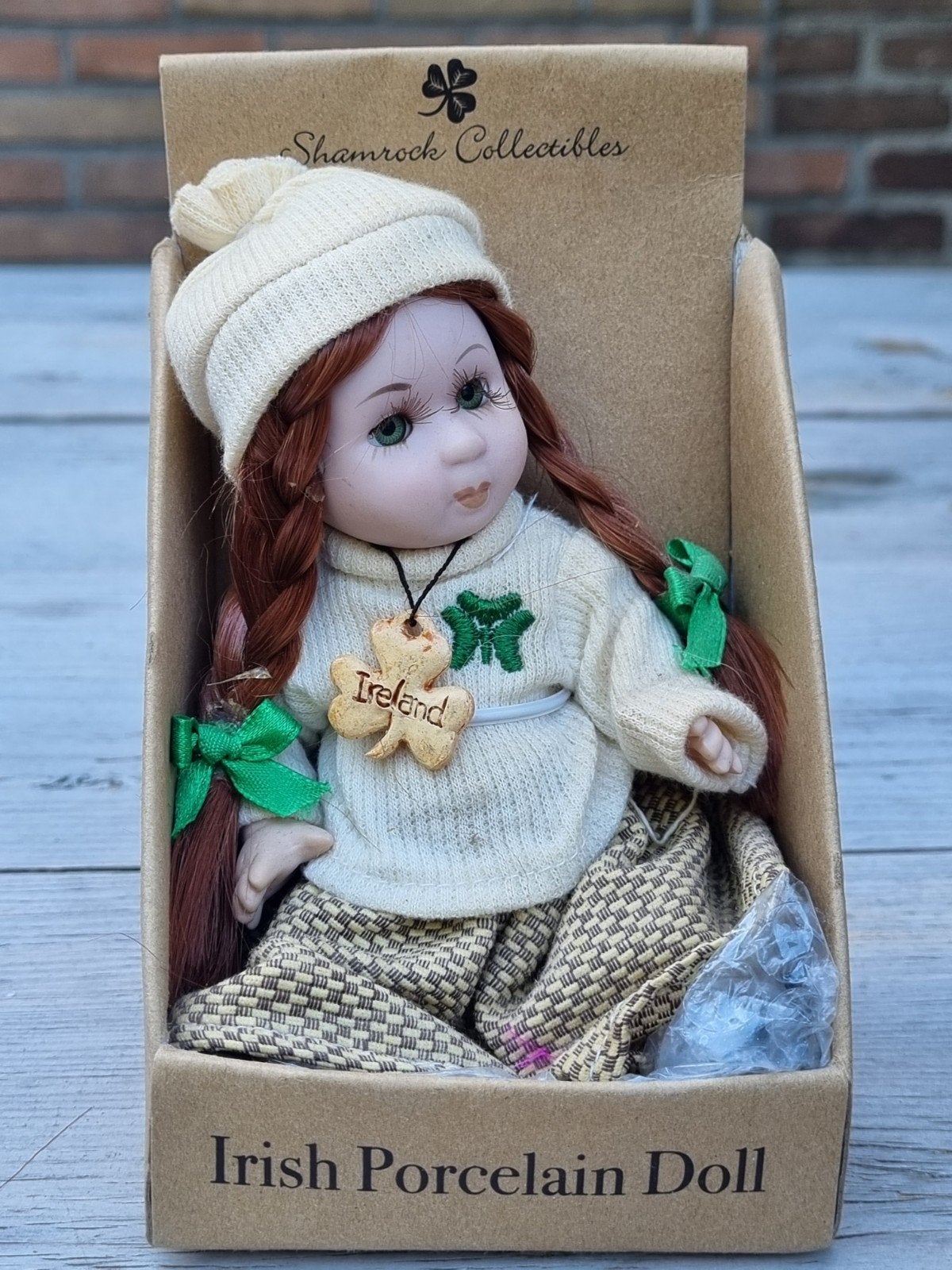 Ierse Porseleinen Pop - Shamrock Collectibles, Ophalen of Verzenden, Nieuw, Pop