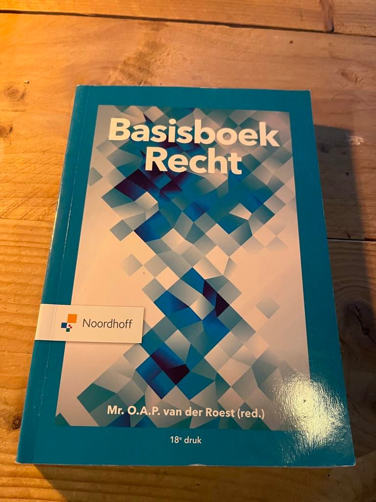 Basisboek Recht - 18e druk - Mr. O.A.P. van der Roest, Ophalen of Verzenden, Gamma, Zo goed als nieuw, HBO