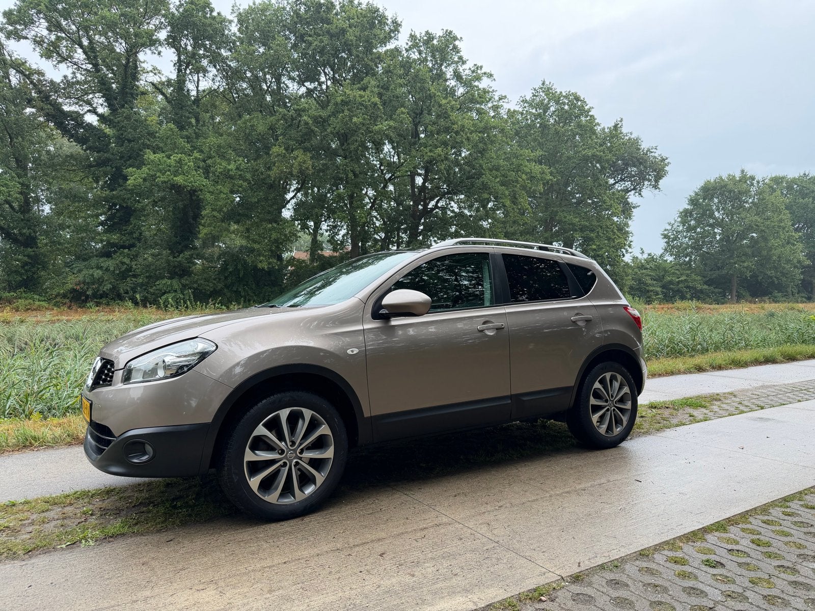 Nissan Qashqai 2.0 2WD 2010 Bruin, Auto's, Zwart, 4 cilinders, Handgeschakeld, Particulier