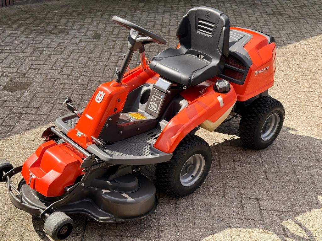 Husqvarna R213C, Ophalen, Zo goed als nieuw, Husqvarna, Mulchfunctie
