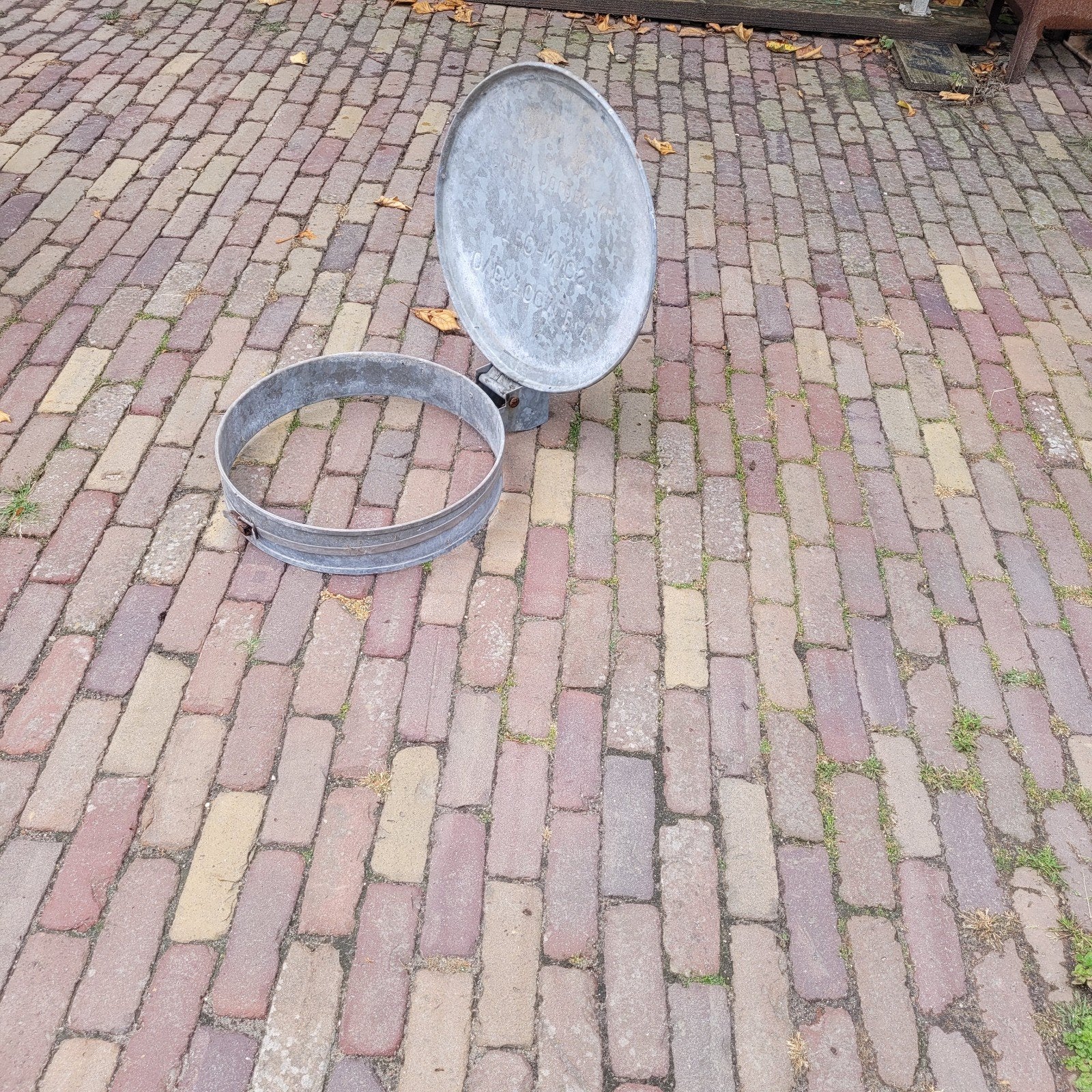 Ophang ring  voor grote maten afval zakken, Ophalen, Gebruikt