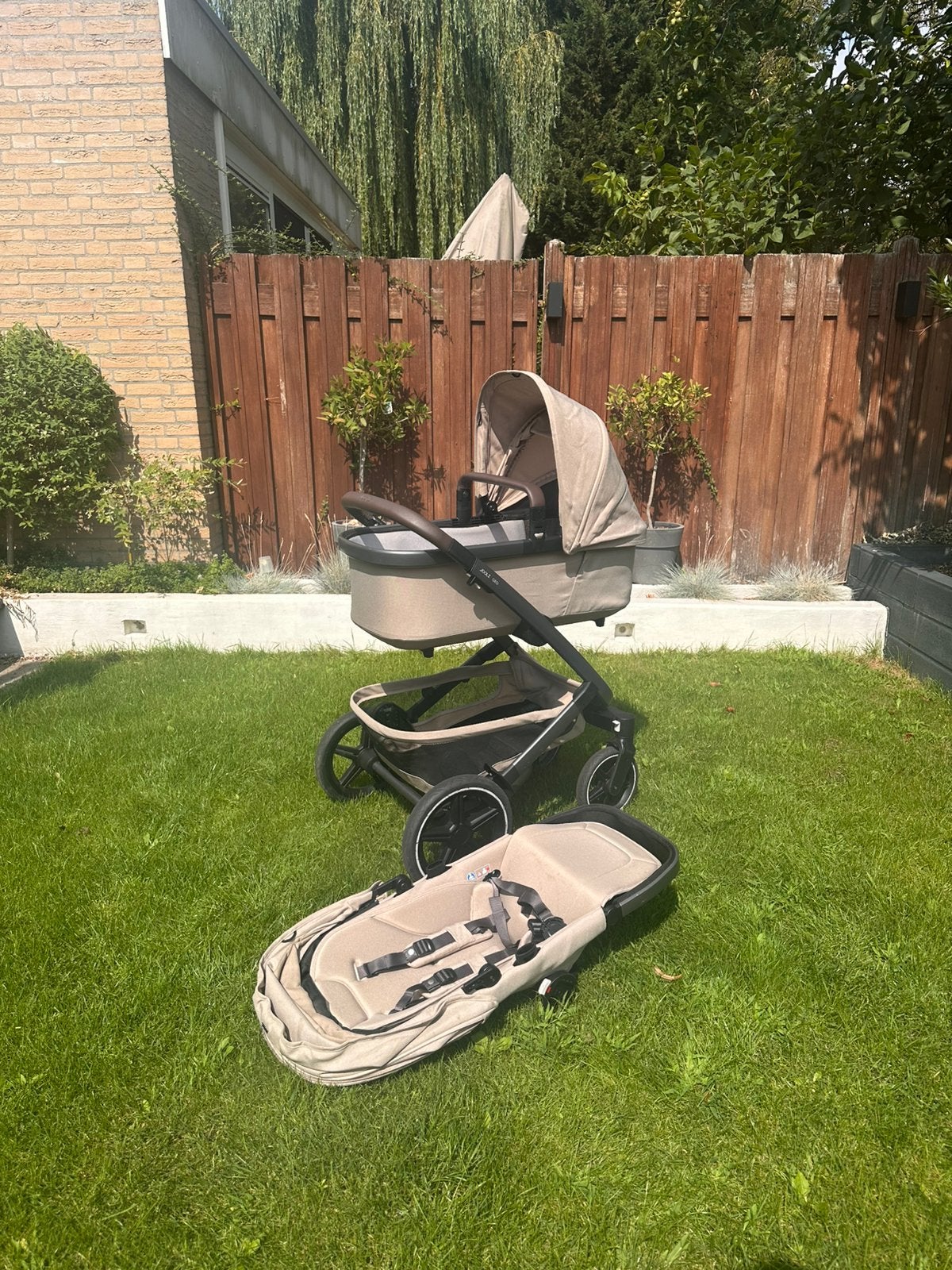 Joolz Geo3 dubbele kinderwagen, Kinderen en Baby's, Kinderwagens en Combinaties, Gebruikt, Verstelbare duwstang, Ophalen, Kinderwagen