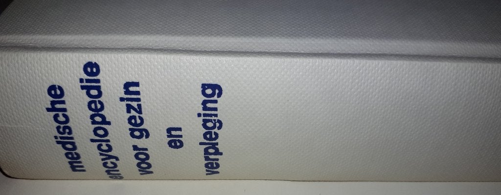 Medische encyclopedie voor gezin en verpleging (Hardcover), Boeken, Encyclopedieën, Ophalen of Verzenden, Gelezen, Medisch